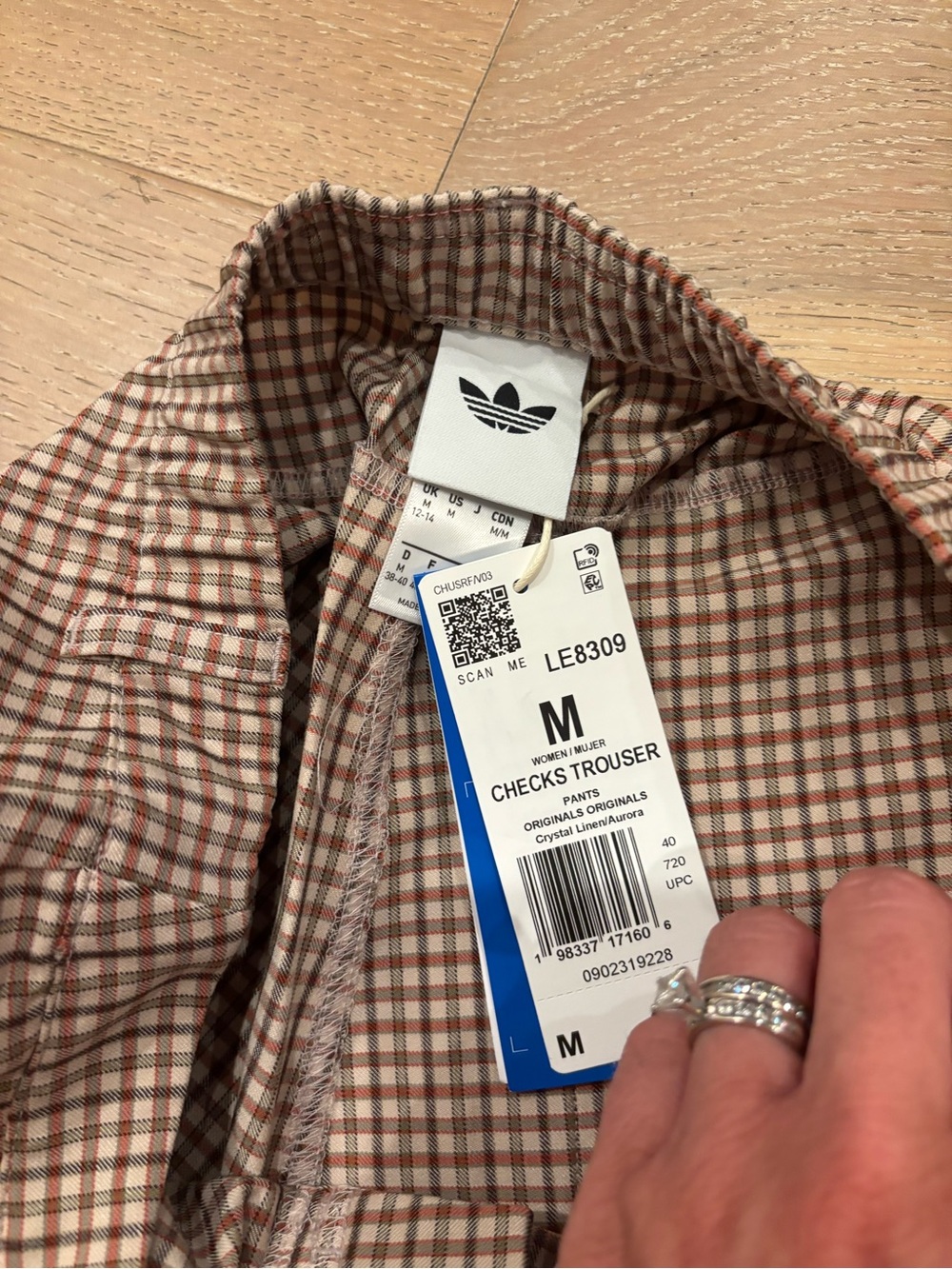 adidas Originals Checks Trouser Loose Pants Med NWT crystal linen / aurora Pleat - Picture 16 of 16